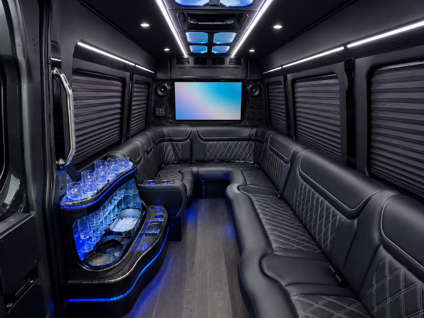 erie 40 passenger party bus
