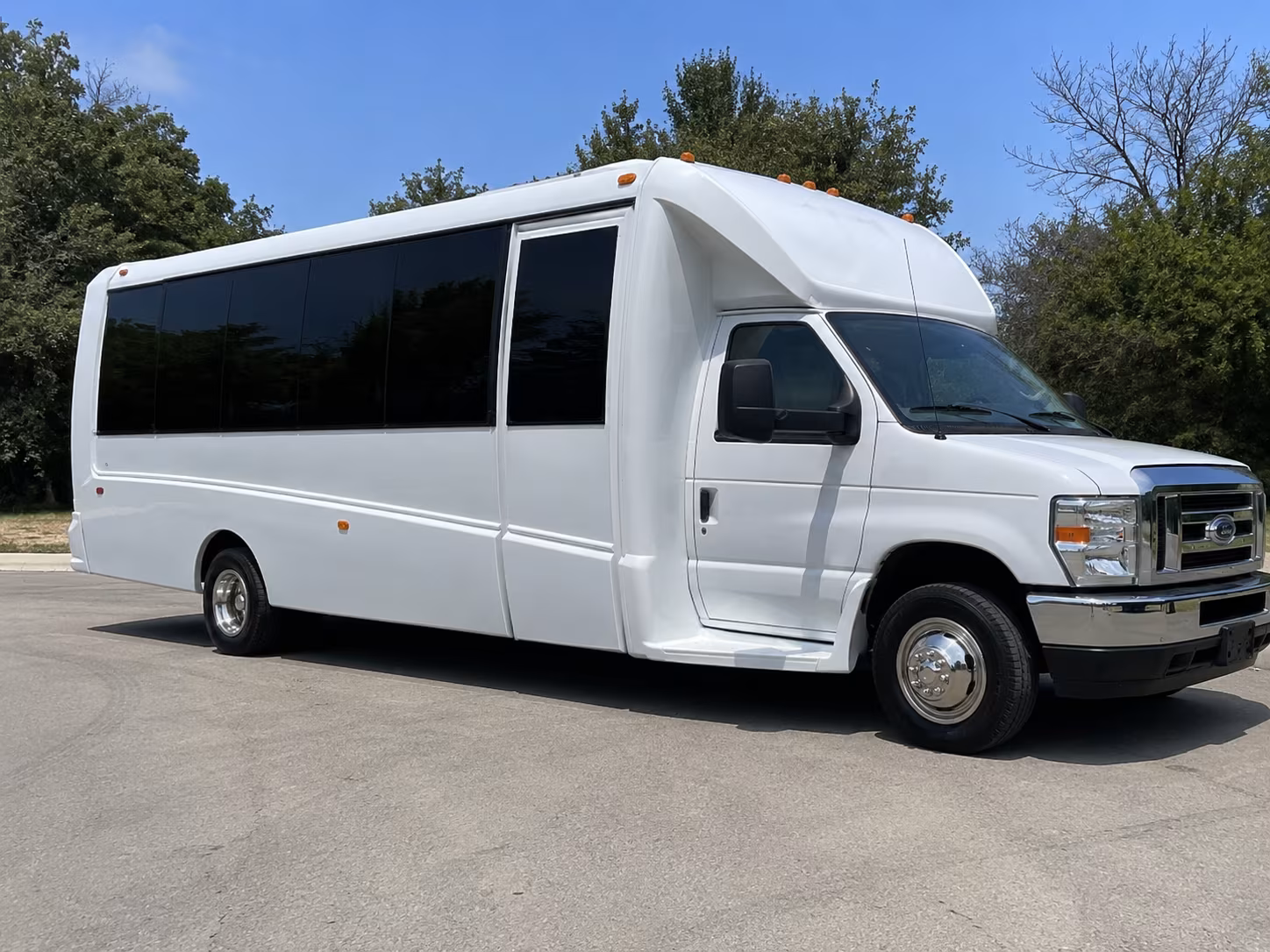 you ll love a party bus for lake erie wine country tours